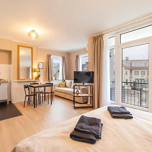 pension-blankebil.zandvoort-hotels.com/