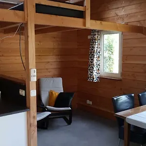 chalet-camping-t-dekske.valkenburgaandegeul-hotels.com/